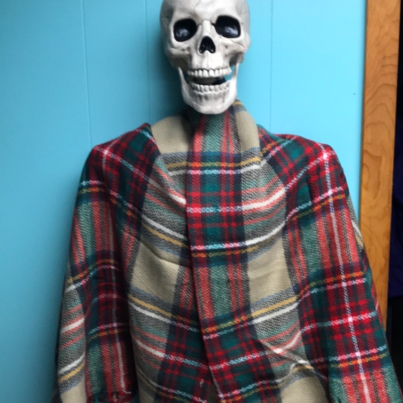 LOWEST blanket scarf - Picture 4 of 4